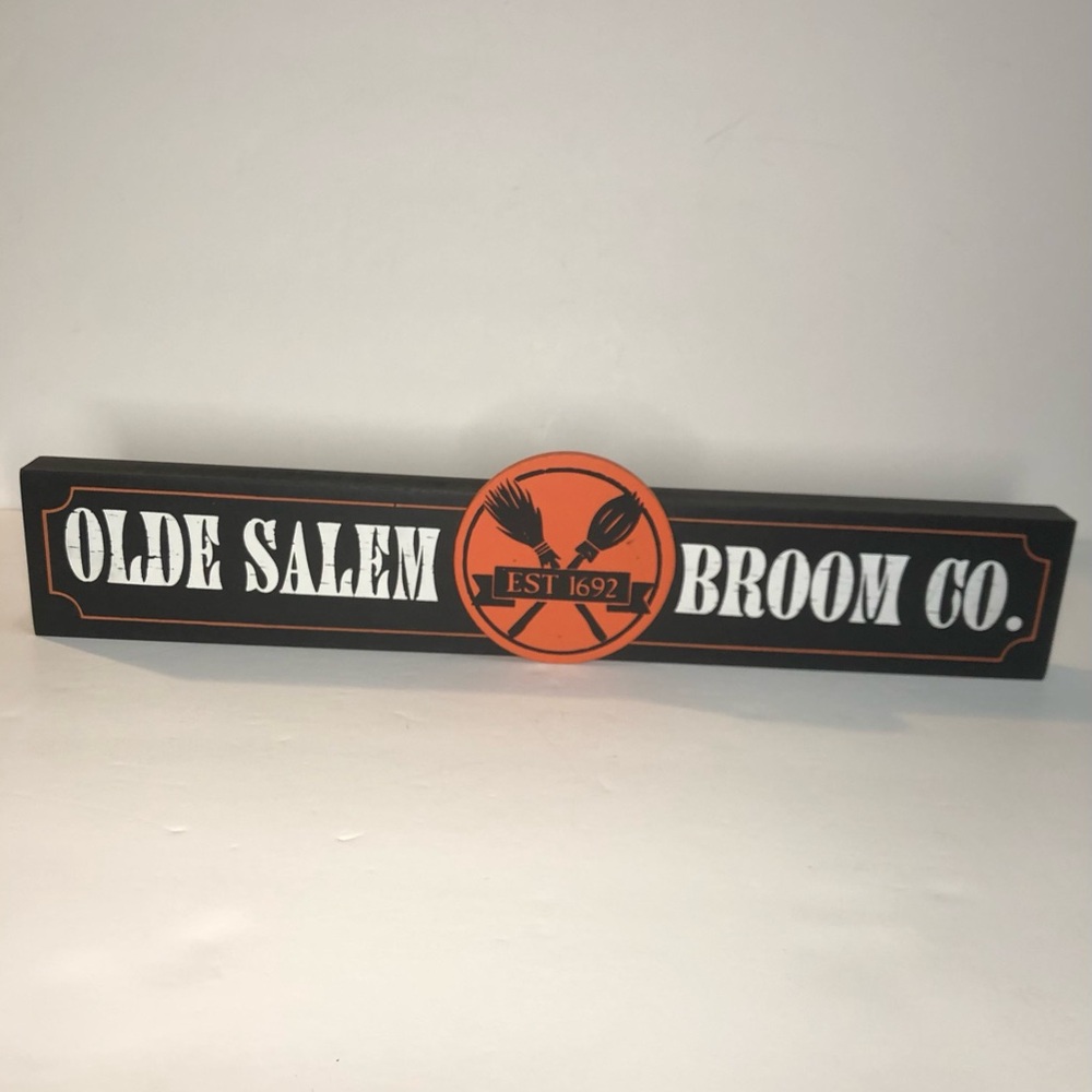 Halloween olde Salem broom co. Established 1692 wooden sign